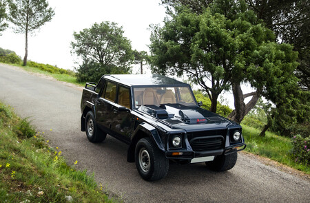 Lamborghini LM002 1988