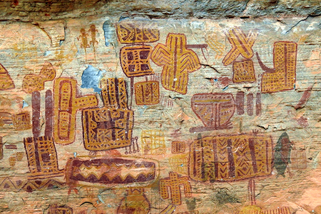 Pinturas rupestres no Parque Nacional Cavernas do Peruaçu,