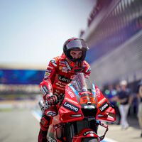 La estadística en la que Pecco Bagnaia ya supera a Valentino Rossi: es el quinto con más Grand Chelem de MotoGP 