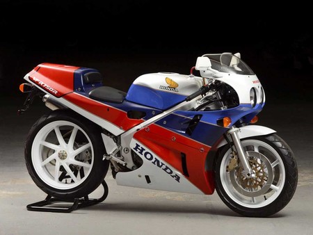 Honda Vfr750r Rc30