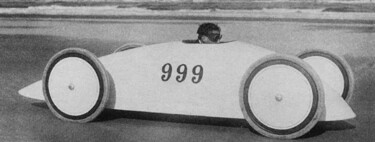 El primer coche que superó los 200 km/h fue un eléctrico hace 120 años. Una idea loquísima del Elon Musk del siglo XIX