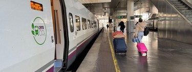 Los datos son demoledores: cuatro de cada cinco españoles preferimos coger el tren al avión para hacer el mismo viaje
