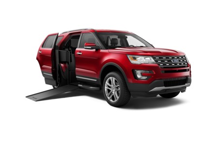 Es Ford Explorer la primera SUV accesible para personas en silla de ruedas