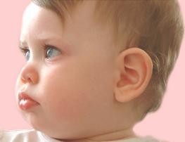 Los nombres de moda para bebés, poner 2.0 para diferenciar al hijo del padre