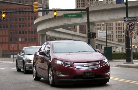 Jay Leno y su Chevy Volt: más de 16.000 km con un solo depósito de gasolina