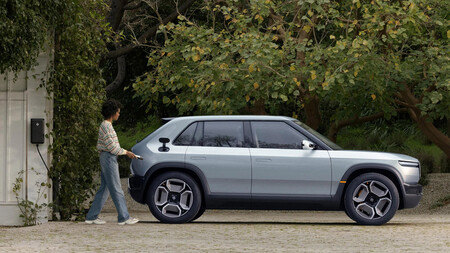 Rivian R3 2024 3