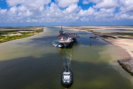 Final Voyage Of The Kitty Hawk 04