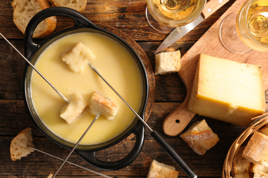 Cómo hacer una fondue de queso perfecta