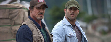 Sylvester Stallone, sobre lo peligroso de rodar con armas: "Nunca lo he dicho, pero en Los Mercenarios se me disparó una" 