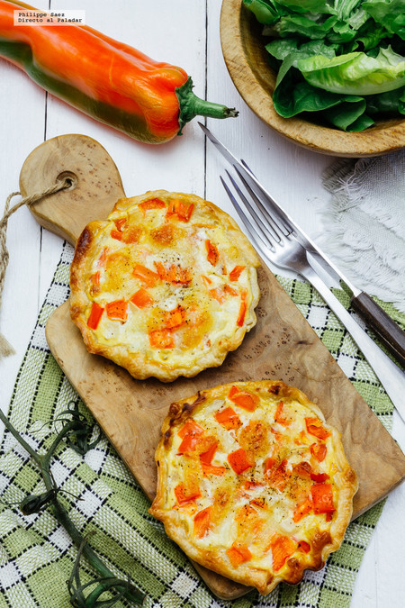 Quiches individuales de pimientos. Receta vegetariana fácil