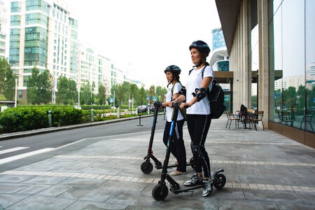Estocolmo quiere borrar del mapa a la mitad de los patinetes eléctricos: demasiados accidentes y malas prácticas