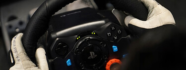 Si tuviera que pasarme horas compitiendo en juegos de carreras, no lo haría sin este volante Logitech: es todo un súper ventas 