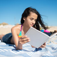 Lecturas para el verano: los 19 mejores libros para que los adolescentes disfruten en vacaciones