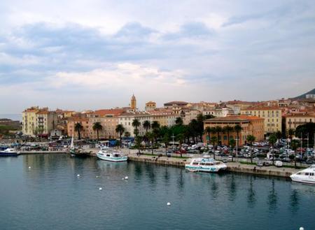Ruta por Ajaccio: las paradas imprescindibles