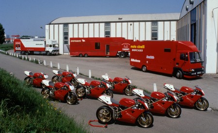 Ducati Panigale V4 25 Anniversario 916 2020 053