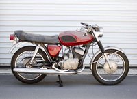 Bridgestone también fabricó motos