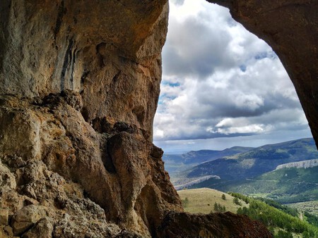 Cueva De Los Pilares Purujosa