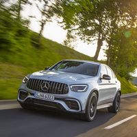 La familia Mercedes-AMG GLC con hasta 510 CV ya está disponible: desde 78.075 euros para el renovado SUV de AMG