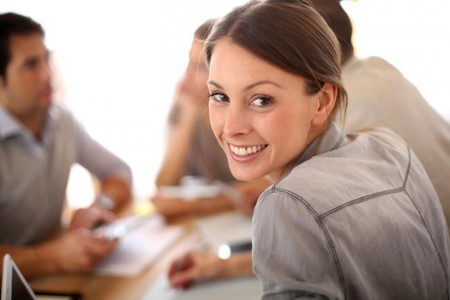 Nadie puede exigirte un test de embarazo para acceder a un puesto de trabajo (si te pasa, denúncialo)