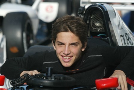 Roberto Merhi ficha por Manor Motorsport