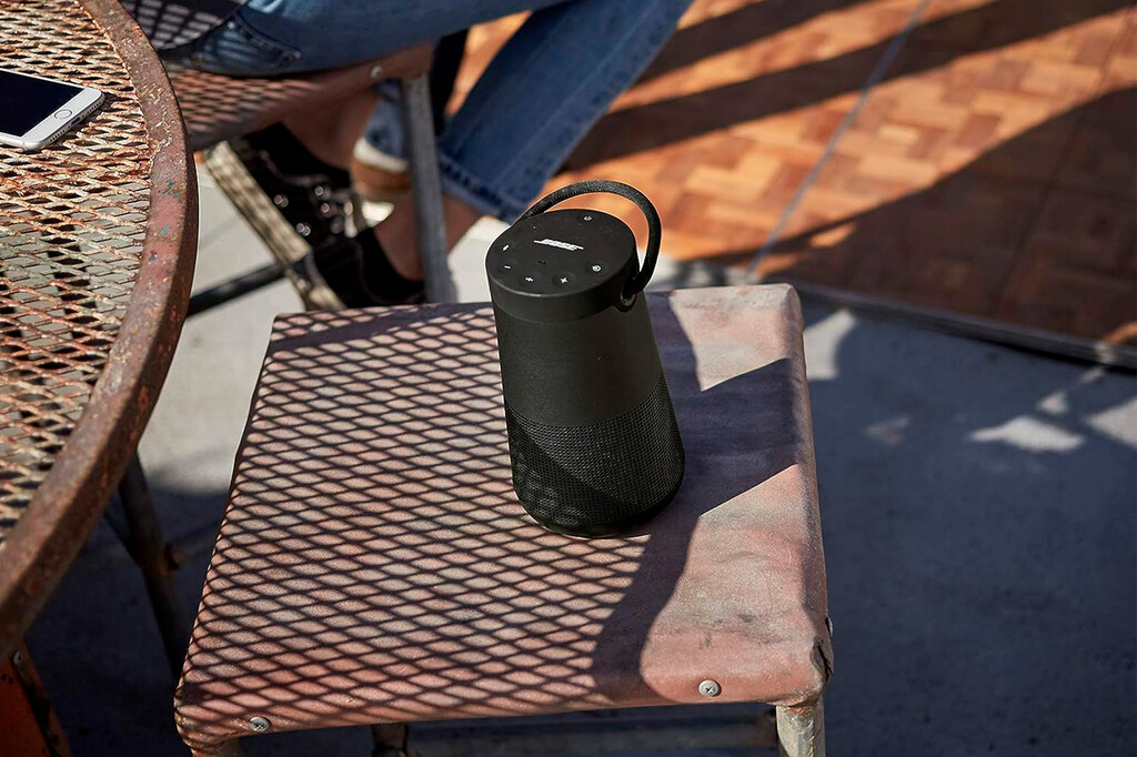 No es un error: cae en picado el precio de este potente altavoz Bluetooth Bose con sonido envolvente 360 grados 