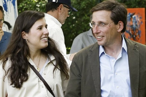 Almeida y Teresa Urquijo