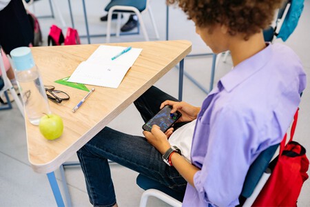 Mexico Debe Prohibir Celulares Escuelas Psicologo Sheinbaum Xataka Mexico 4
