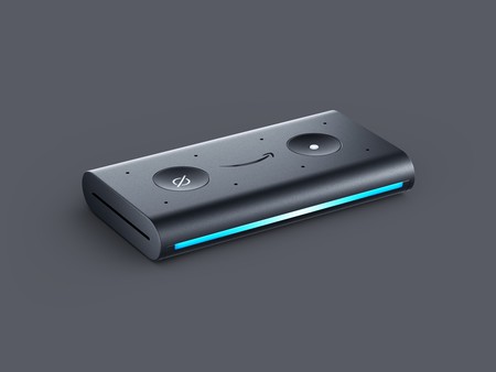 Amazon Echo Auto te permitirá tener Alexa sin importar qué auto tengas
