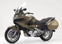 Honda NT700V Deauville