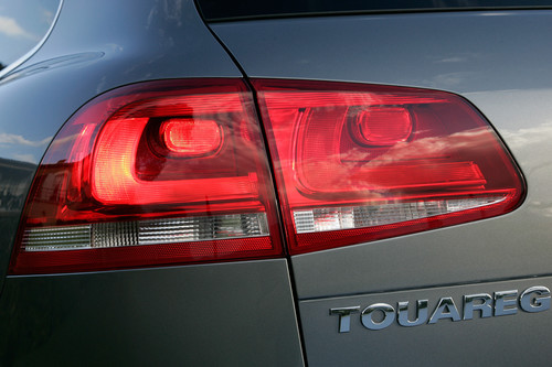 Comprar bombillas baratas para tu coche en Amazon: guía para encontrar las adecuadas