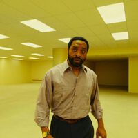Backrooms apunta a ser una de las grandes películas de terror del año, pero a su protagonista no le asustó la presión 