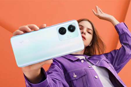 Vivo Y55 4G: pantalla AMOLED y carga muy rápida a cambio de la última conectividad