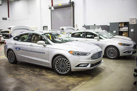 Ford Fusion Hybrid Autónomo 2017