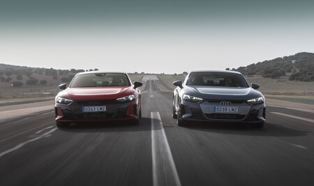 Audi driving experience 2021 o cómo mejorar la conducción a bordo de un RS e-tron GT de 598 CV o un Audi R8 V10 de 620 CV