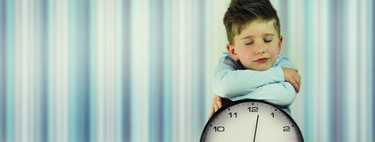Esto es lo que puedes empezar a hacer desde ahora para recuperar la rutina de sueño de los niños tras las vacaciones