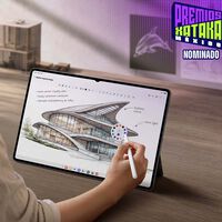 Tablet delgada con enorme pantalla y mucha batería. Puedes expandir la memoria hasta 2 TB  