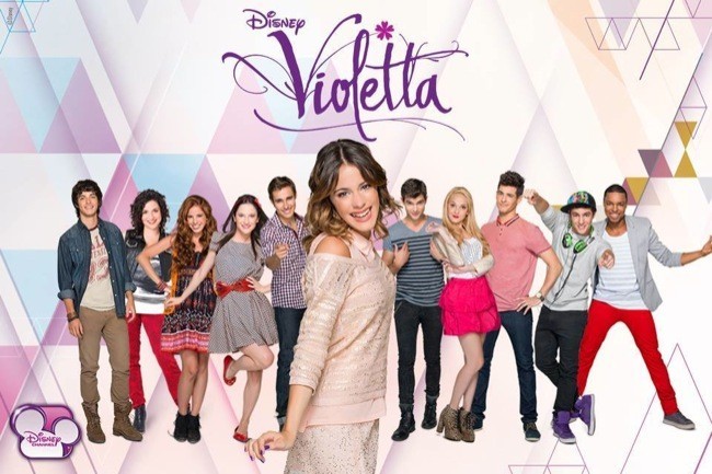 La Serie Violetta Se Ha Convertido En Un éxito Con Un Gran Movimiento Fan En España