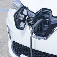 Por fin llegan las ayudas a Madrid, Valencia, Navarra y Ceuta: activado el Plan MOVES III para la compra de coches eléctricos 