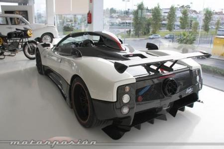 Cars &amp; Art Pagani Zonda Cinque Roadster