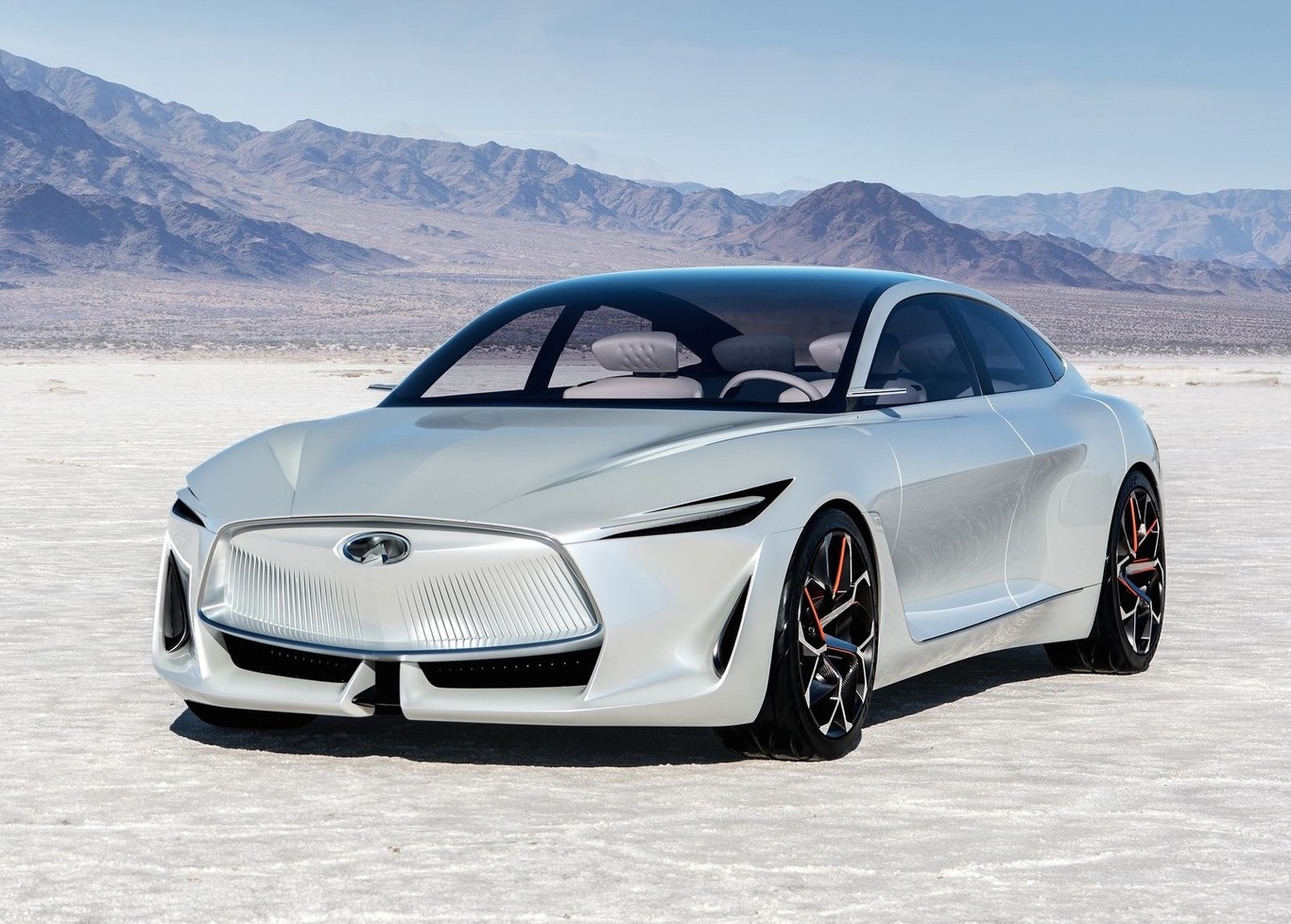 Al Infiniti Q Inspiration Concept valdrá la pena seguirle la pista