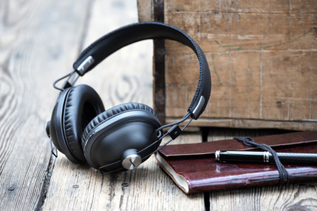 Panasonic renueva su gama de auriculares con aire retro y ahora lanza un nuevo modelo para escuchar música sin cables