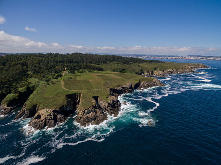 Costa De Serantes
