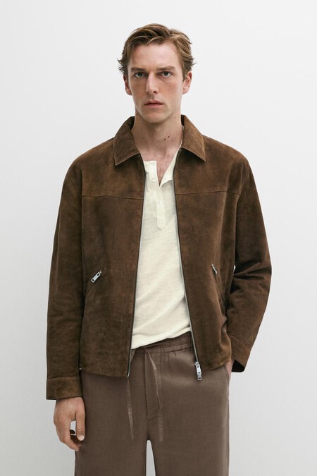 Ni La Cazadora Vaquera Ni La Bomber Este Otono Los Hombres Mejor Vestidos Apuestan Por Algunas De Estas Chaquetas De Ante