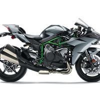 120 afortunados han tenido una Navidad muy feliz, regalándose todas Kawasaki H2 Carbon a la venta