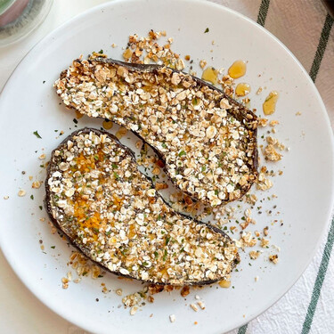 ¿Tienes berenjenas? Pruébalas a la milanesa, la versión empanada y crujiente para salir del gratinado típico 