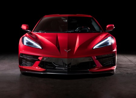 Corvette podría convertirse en su propia marca, con un SUV y un sedán en su portafolio