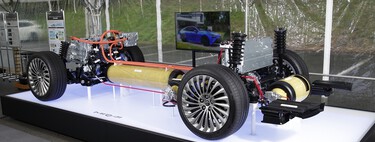 Recorrido pieza a pieza a través de un vehículo de pila de combustible de hidrógeno 