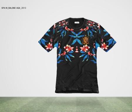 ¿Cómo serían las camisetas del mundial si las diseñaran los grandes de la moda?
