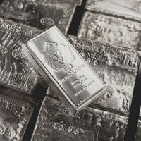 La tormenta perfecta de la plata: la IA la ha puesto más cara que nunca y nos estamos quedando sin ella