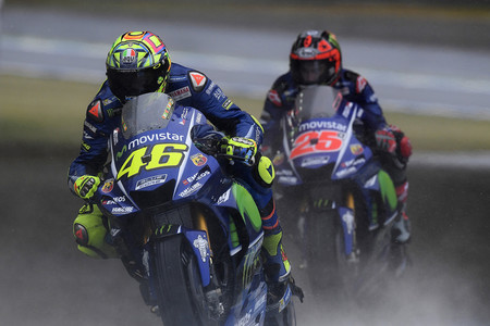 ¿Qué pasa con las Yamaha de Rossi y Viñales? Saltan las alarmas sobre las YZR-M1 oficiales